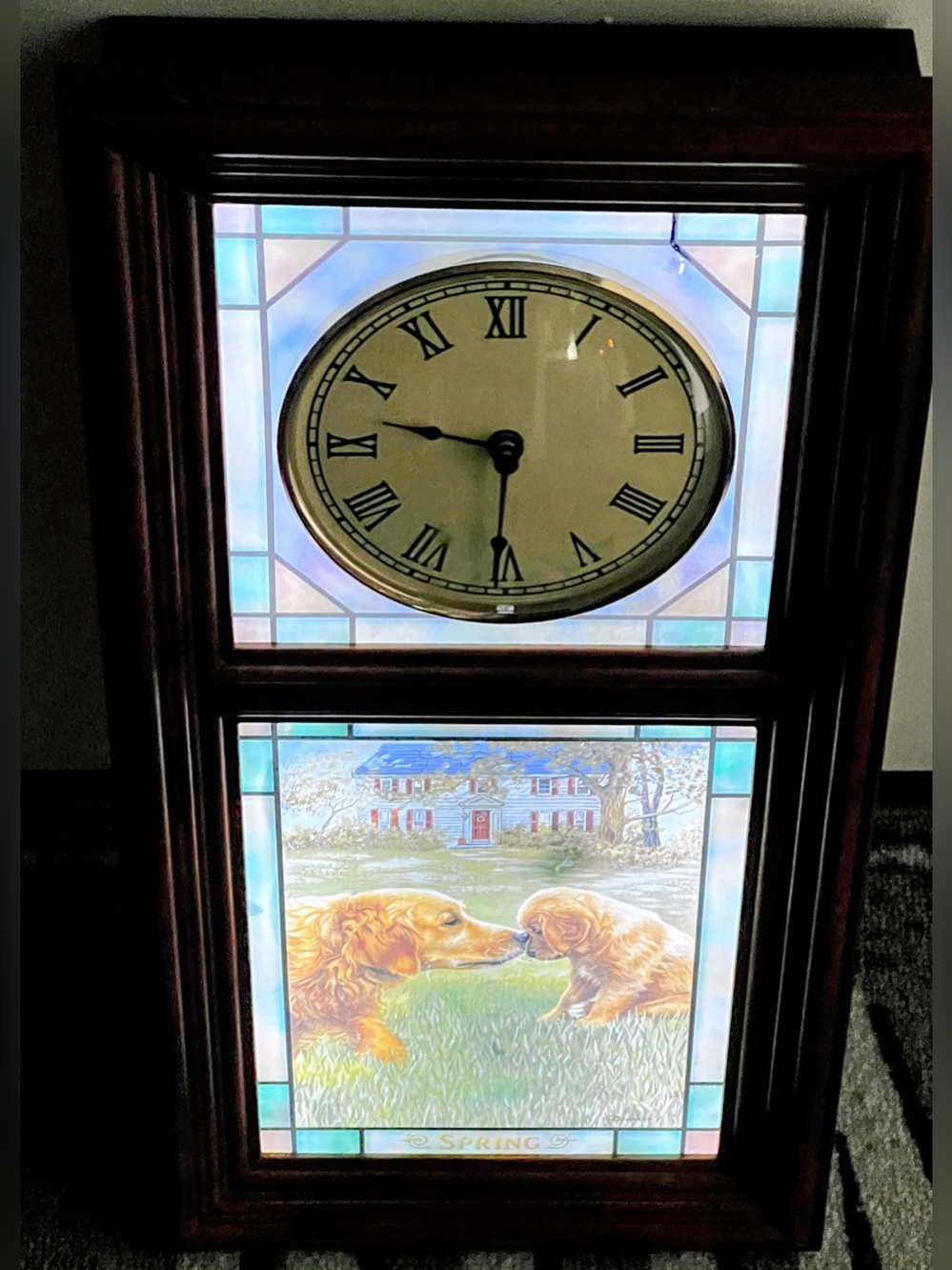 VTG Danbury Mint Golden Retriever Stained Glass Wall Clock Spring Scene